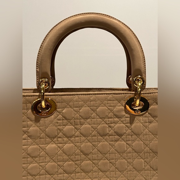 Christian Dior Lady Dior Cannage Bag - Picture 5 of 17